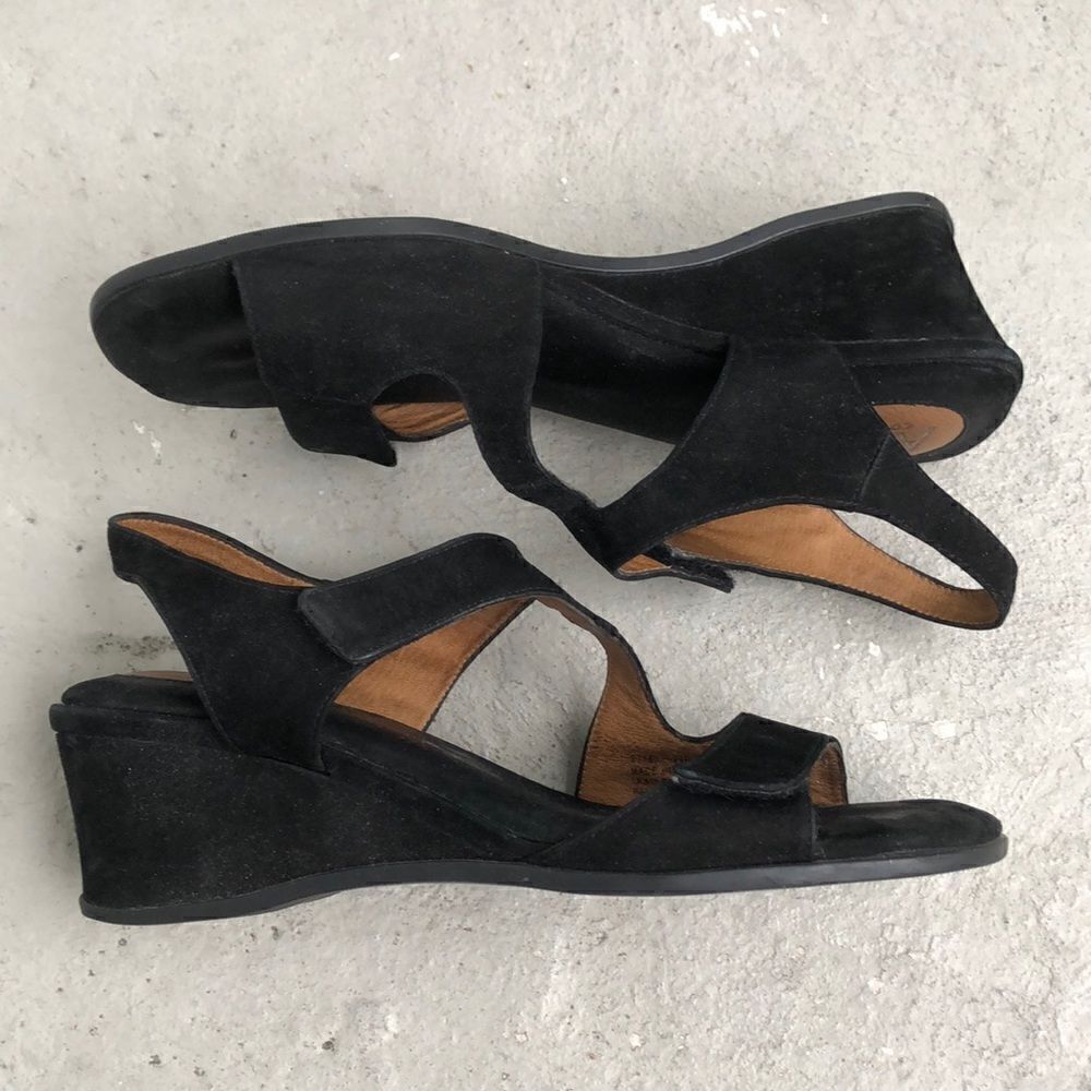 Clarks Artisan Collection